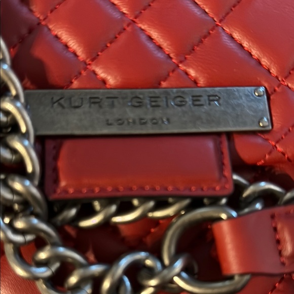 Red KURT GEIGER Quilted Shoulder Bag with Chain Strap - Picture 4 of 10